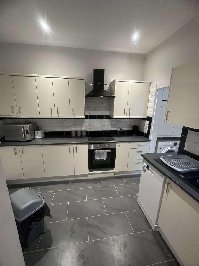 M&B Accommodation لينكولن المظهر الخارجي الصورة