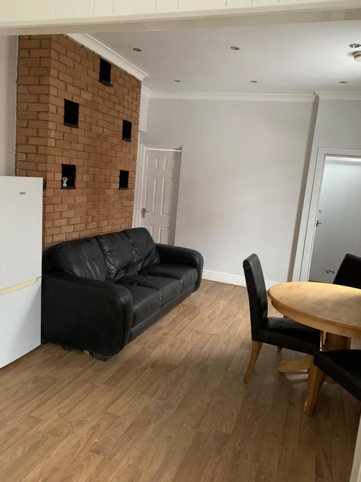 M&B Accommodation لينكولن المظهر الخارجي الصورة